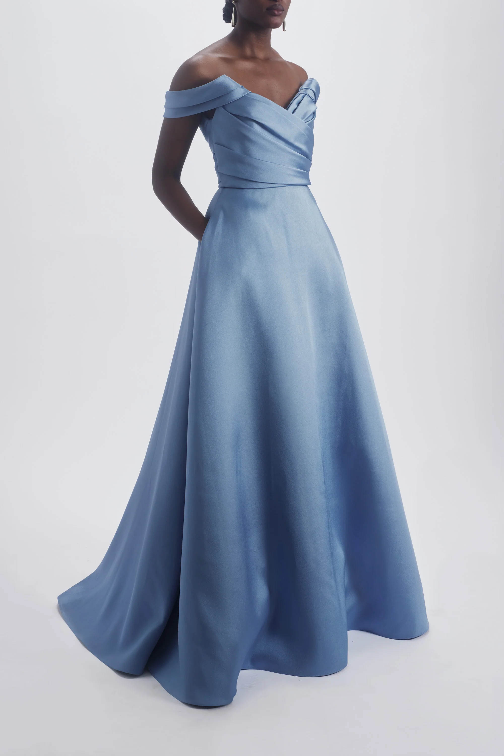 Amsale Evening Off The Shoulder Gown P909M - Image 3
