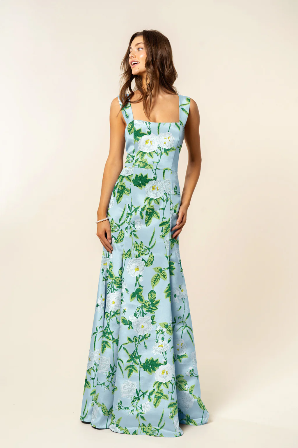 Beckett Bodice with Trumpet Skirt in Camellia Jacquard - Image 3