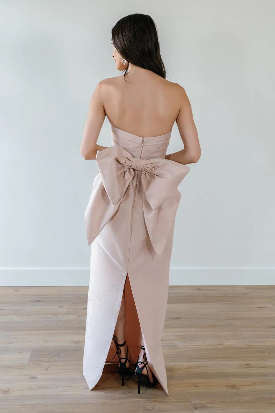 By Watters Evening Style Caladium in Pink Sand - Image 2