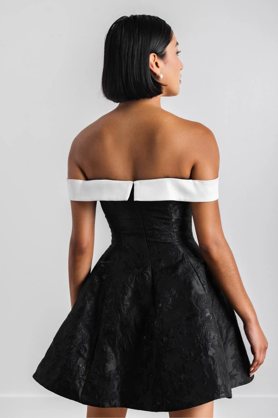 By Watters Evening Style Midnight 31315B - Image 4