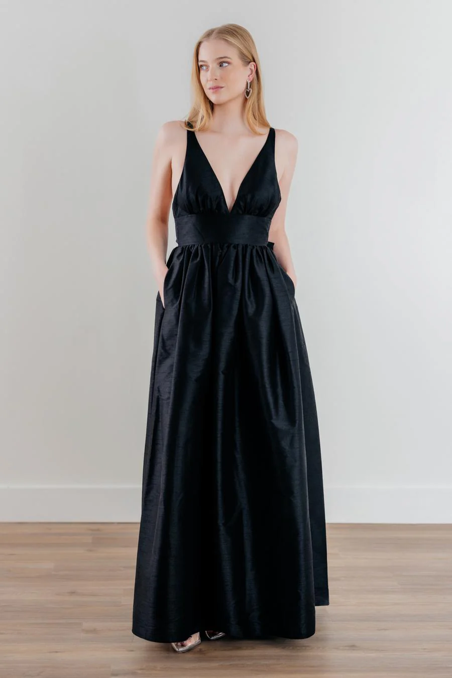 By Watters Evening Style Tidal in Black
