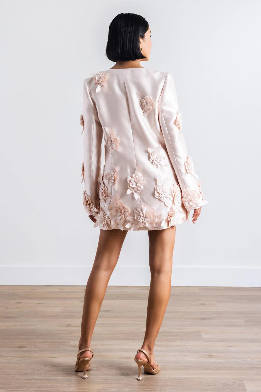 By Watters Little White Dress Bauble 31317 - Image 6