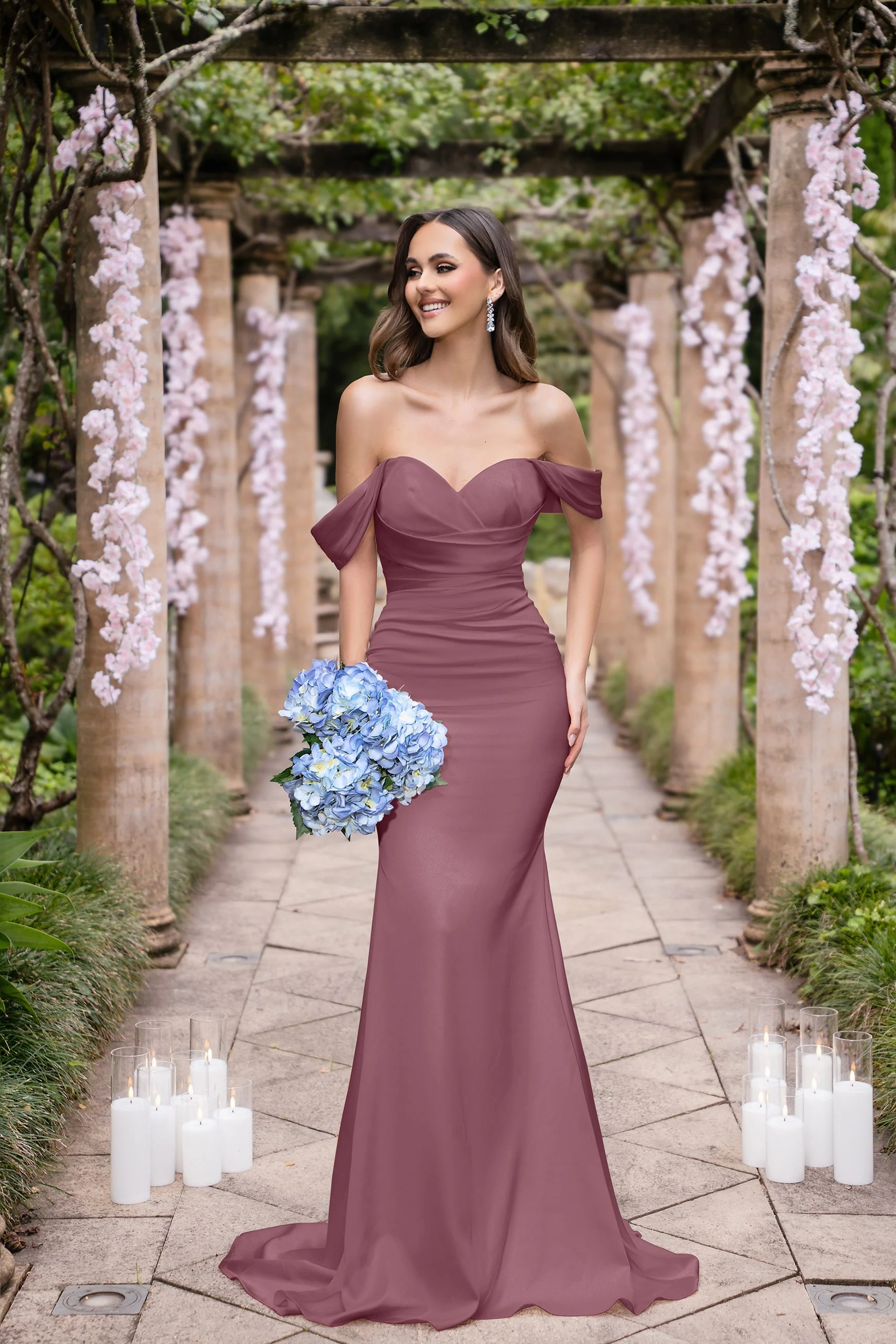 Dollhouse Bridesmaid Dress Alexia - Image 11