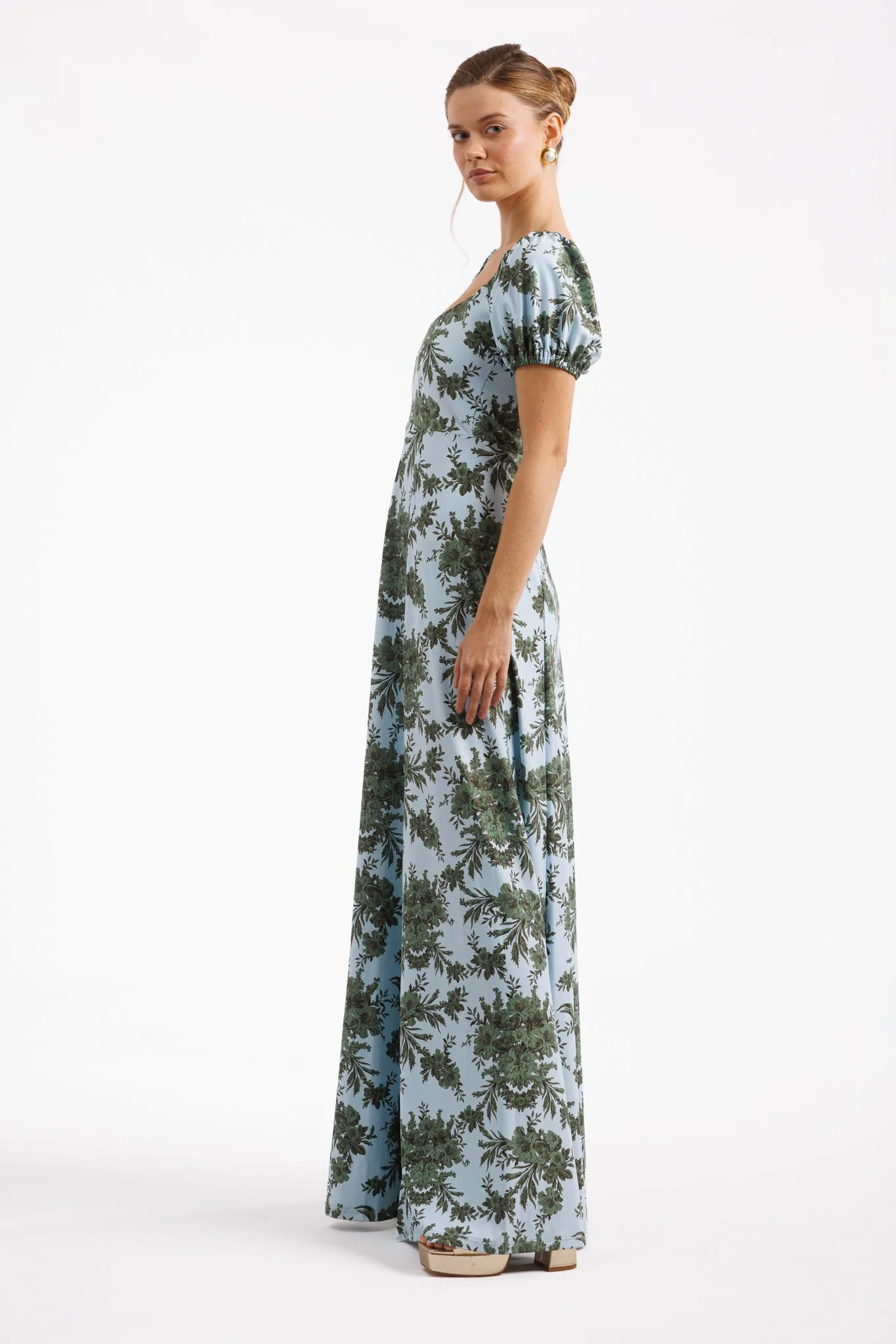 Elizabeth Dress in Palace Hall - Image 2