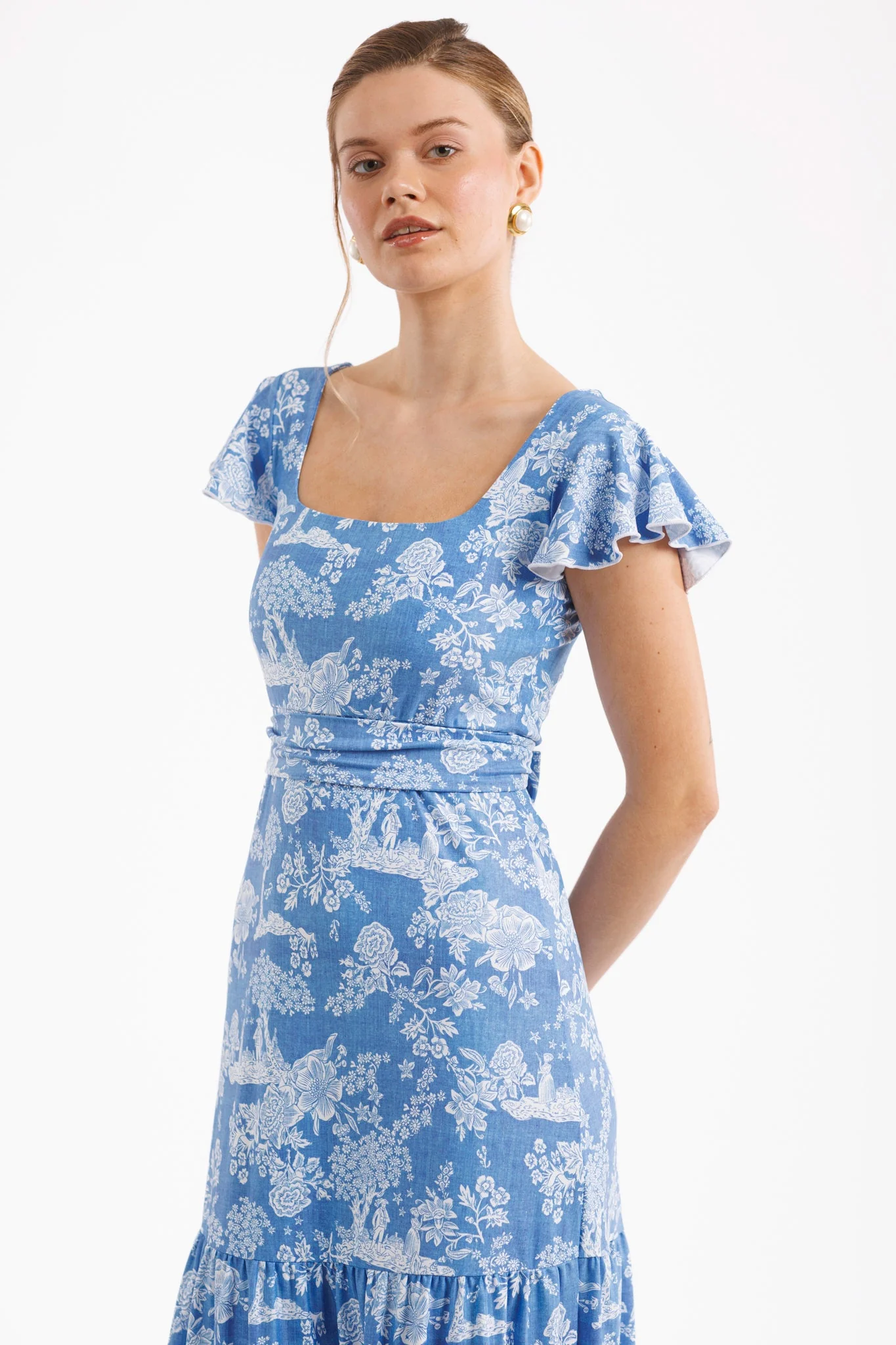 Isabella Dress in French Countryside - Image 4