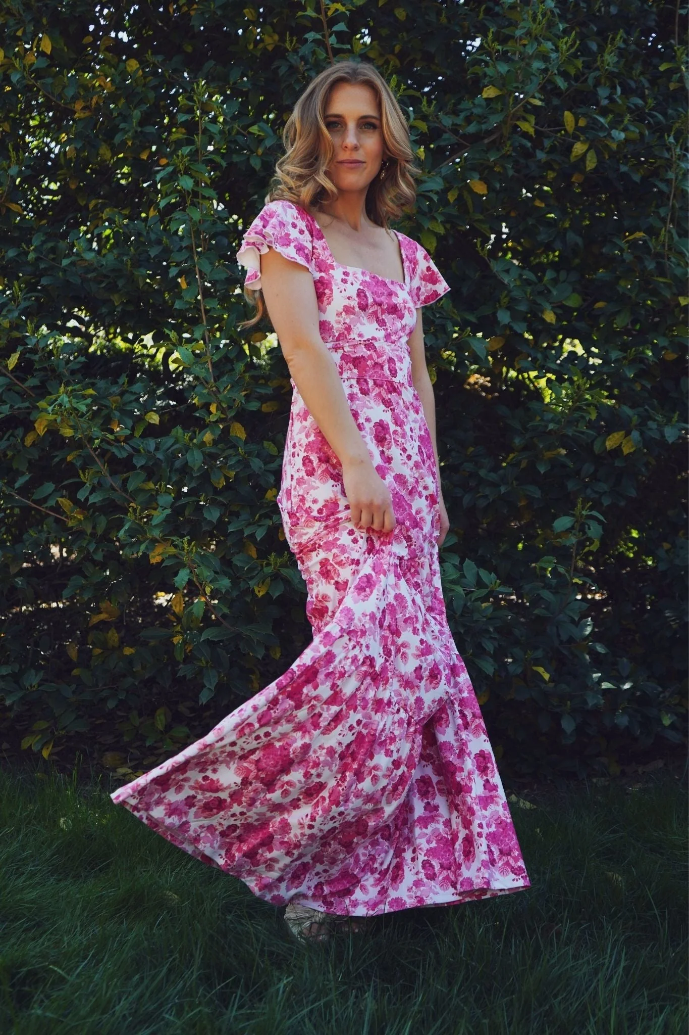 Isabella Dress in Raspberry Chateau - Image 2