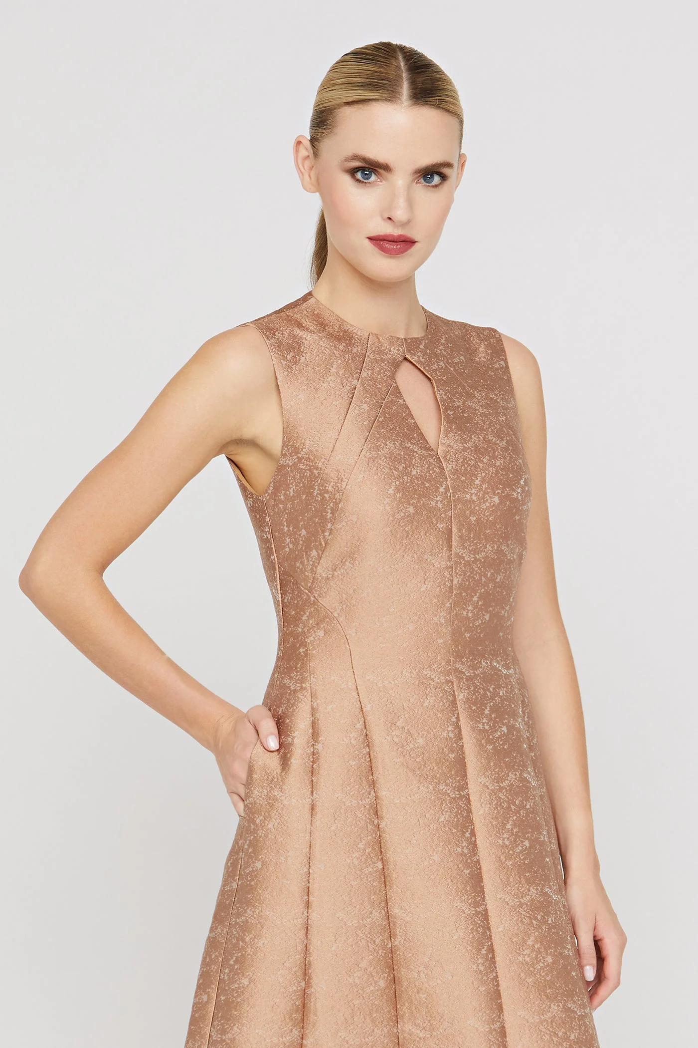 Kay Unger Gabriella Gown in Gold - Image 4