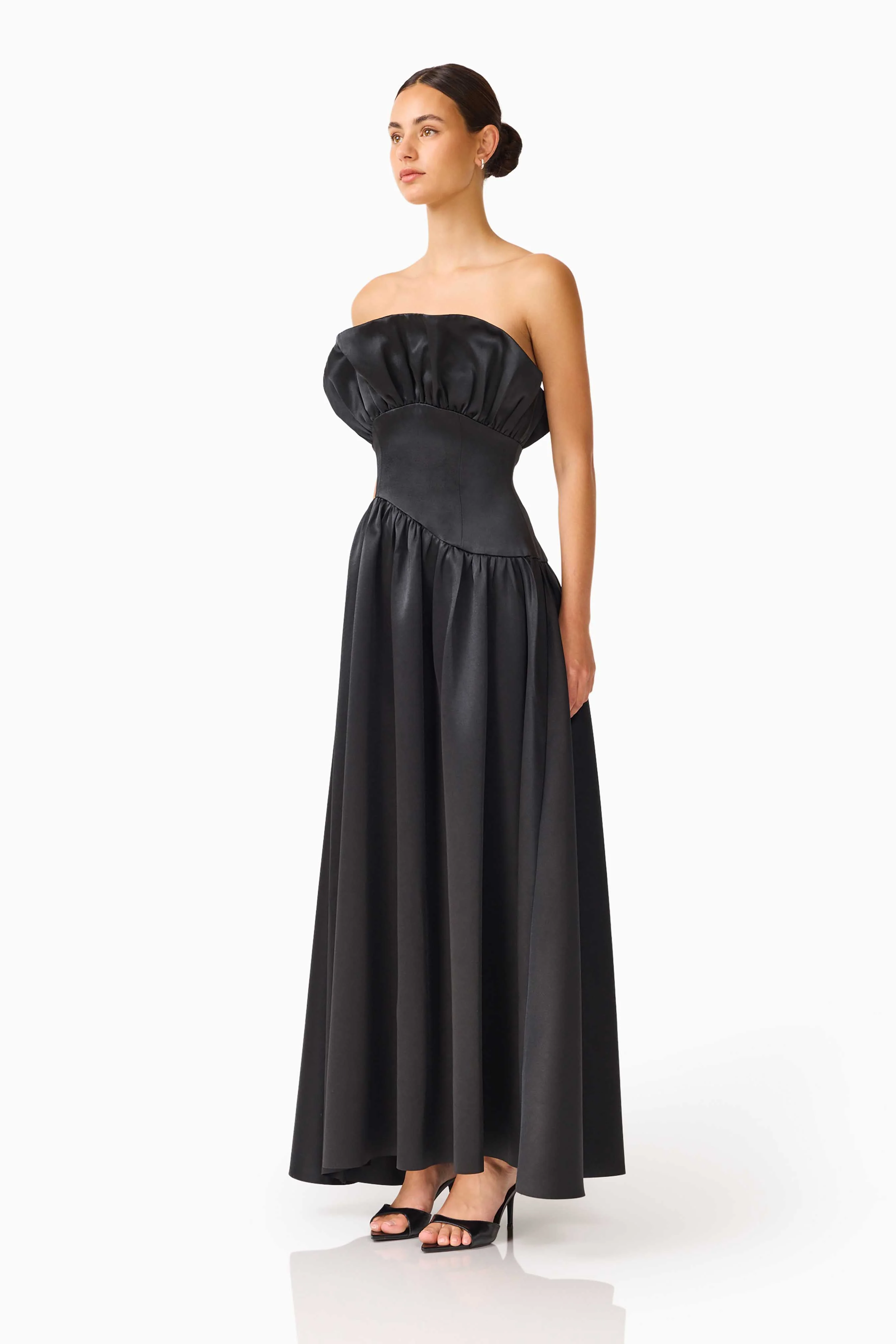 Laurel Sleeveless Maxi Dress in Black - Image 2