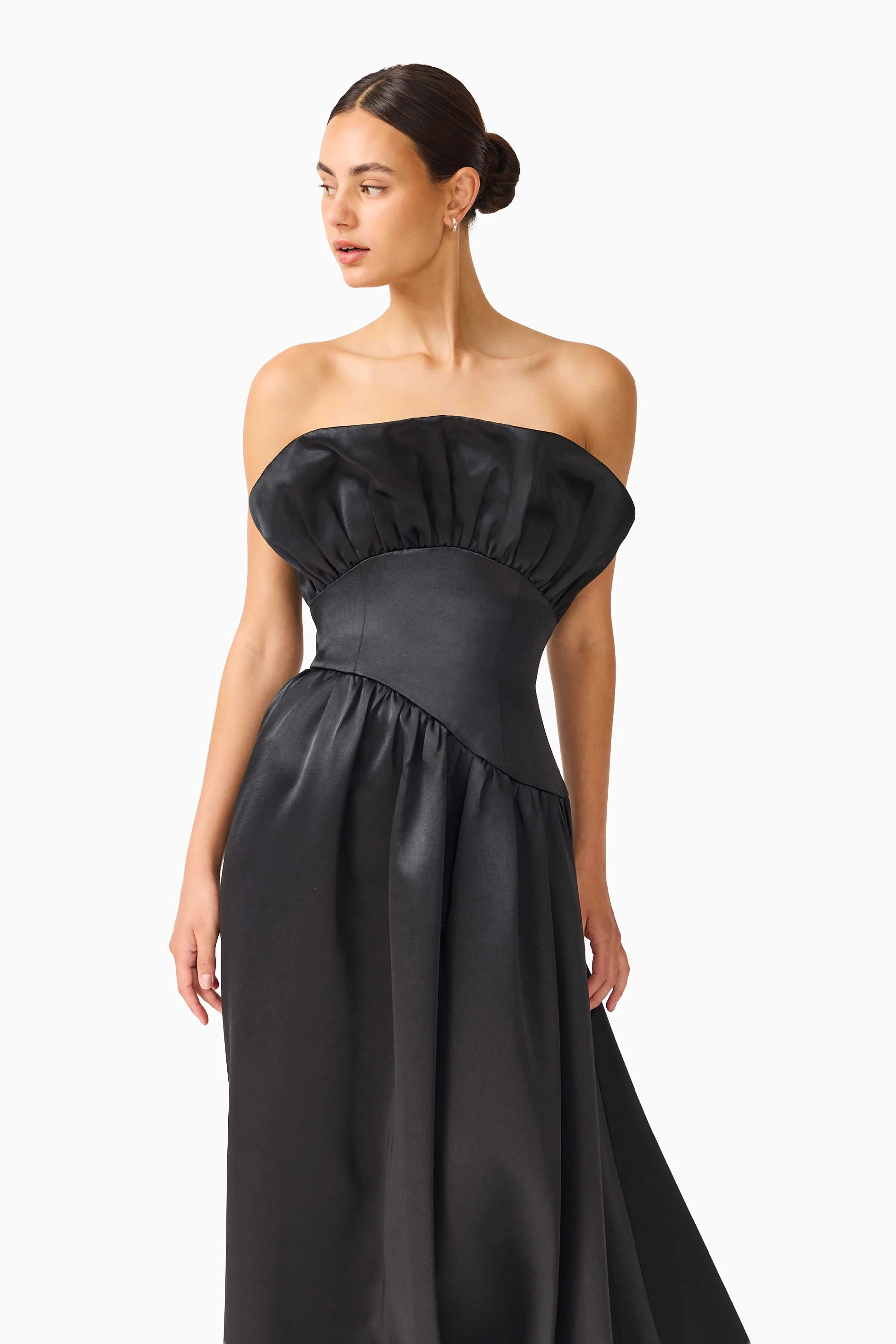 Laurel Sleeveless Maxi Dress in Black - Image 5