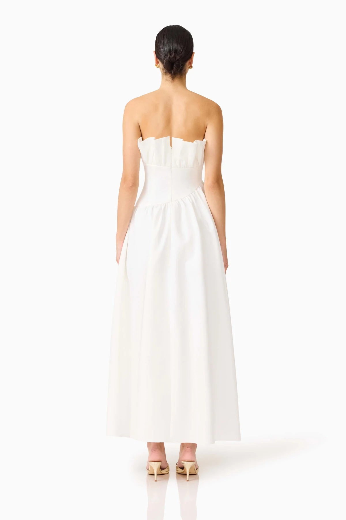 Laurel Sleeveless Maxi Dress in White - Image 6