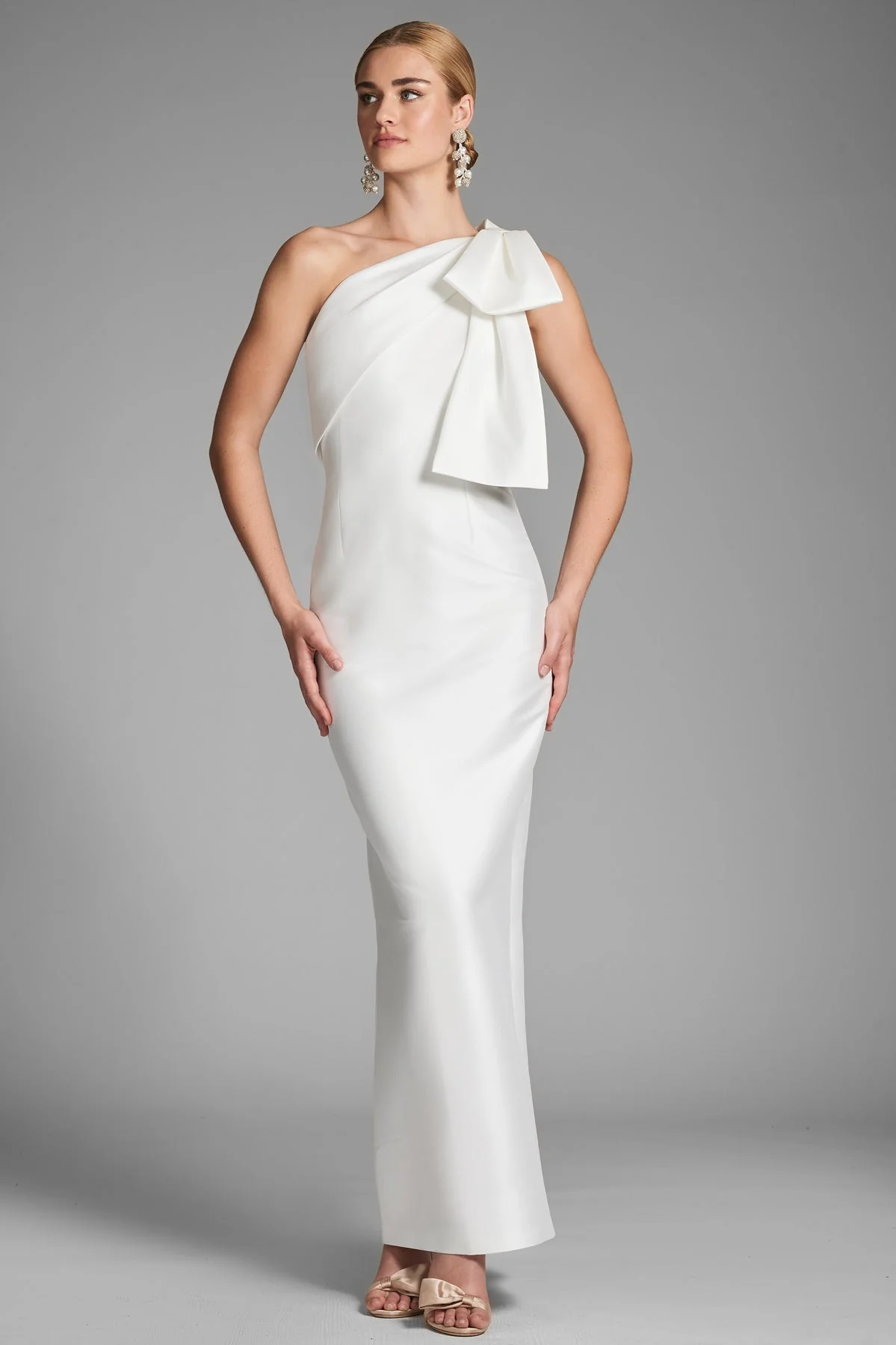 Sachin & Babi Bonnie Gown - Image 18