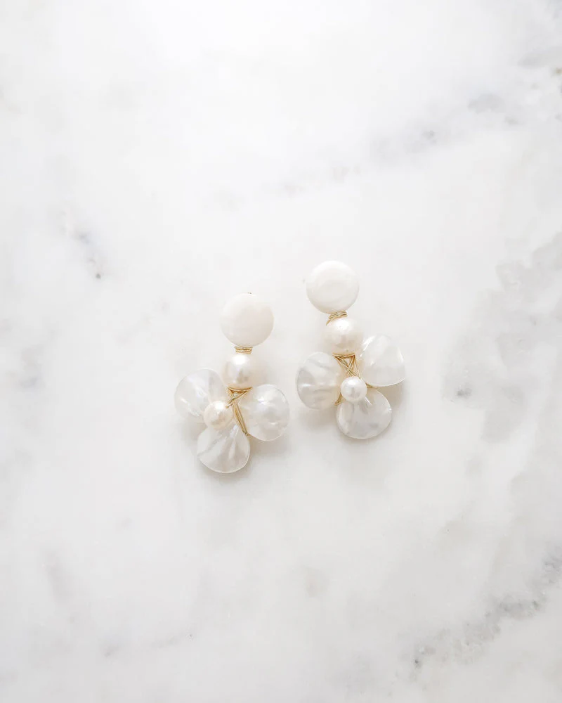 The Margot Earrings in Pearl - Image 3