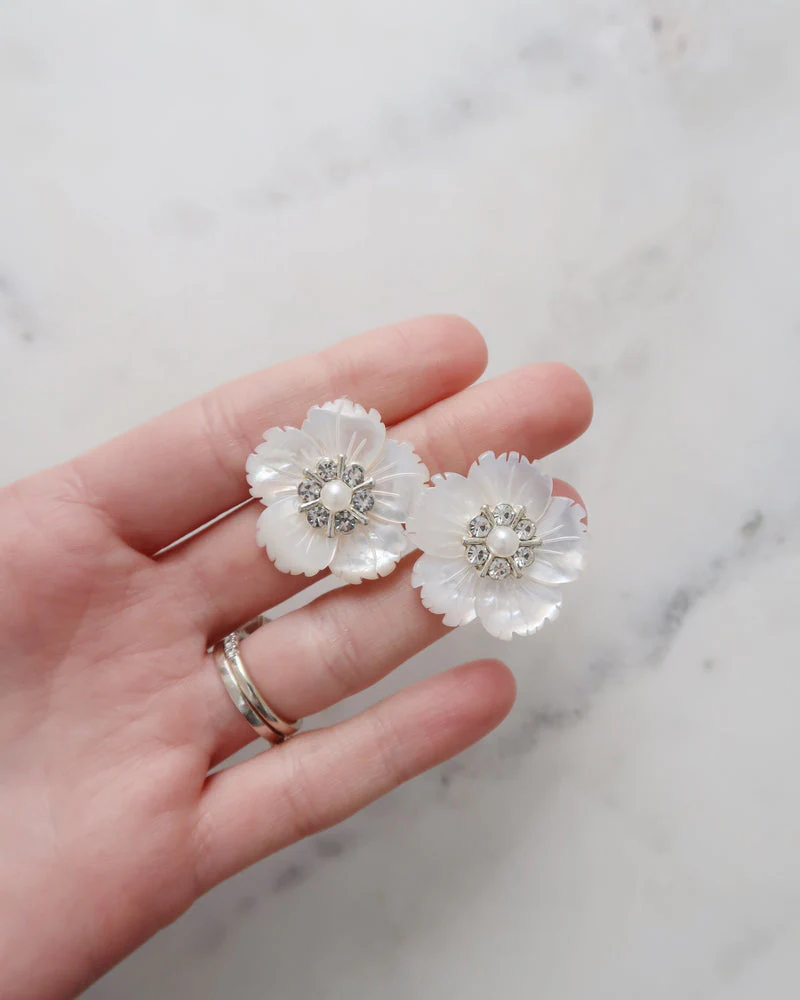 The Olivia Petals Earrings in Silver