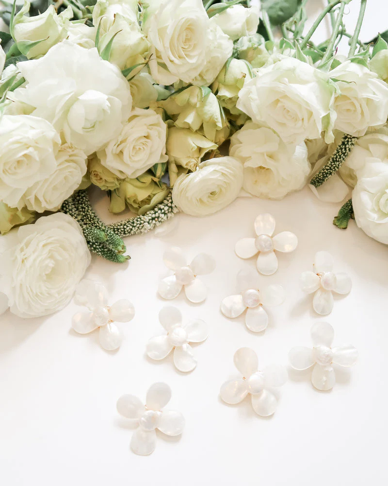The Windsor Earrings in Pearl - Image 4